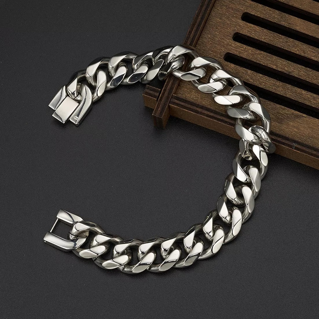 Bransoletka męska typu Cuban L – Ceramic Link Bracelet recenzja i cena